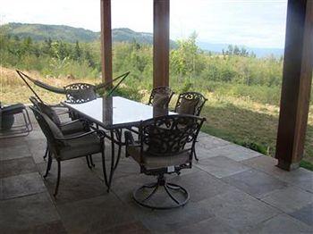 Malahat View Guesthouse Εξωτερικό φωτογραφία